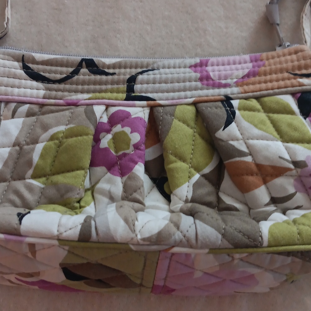 Vera Bradley Handbag - Picture 14 of 14